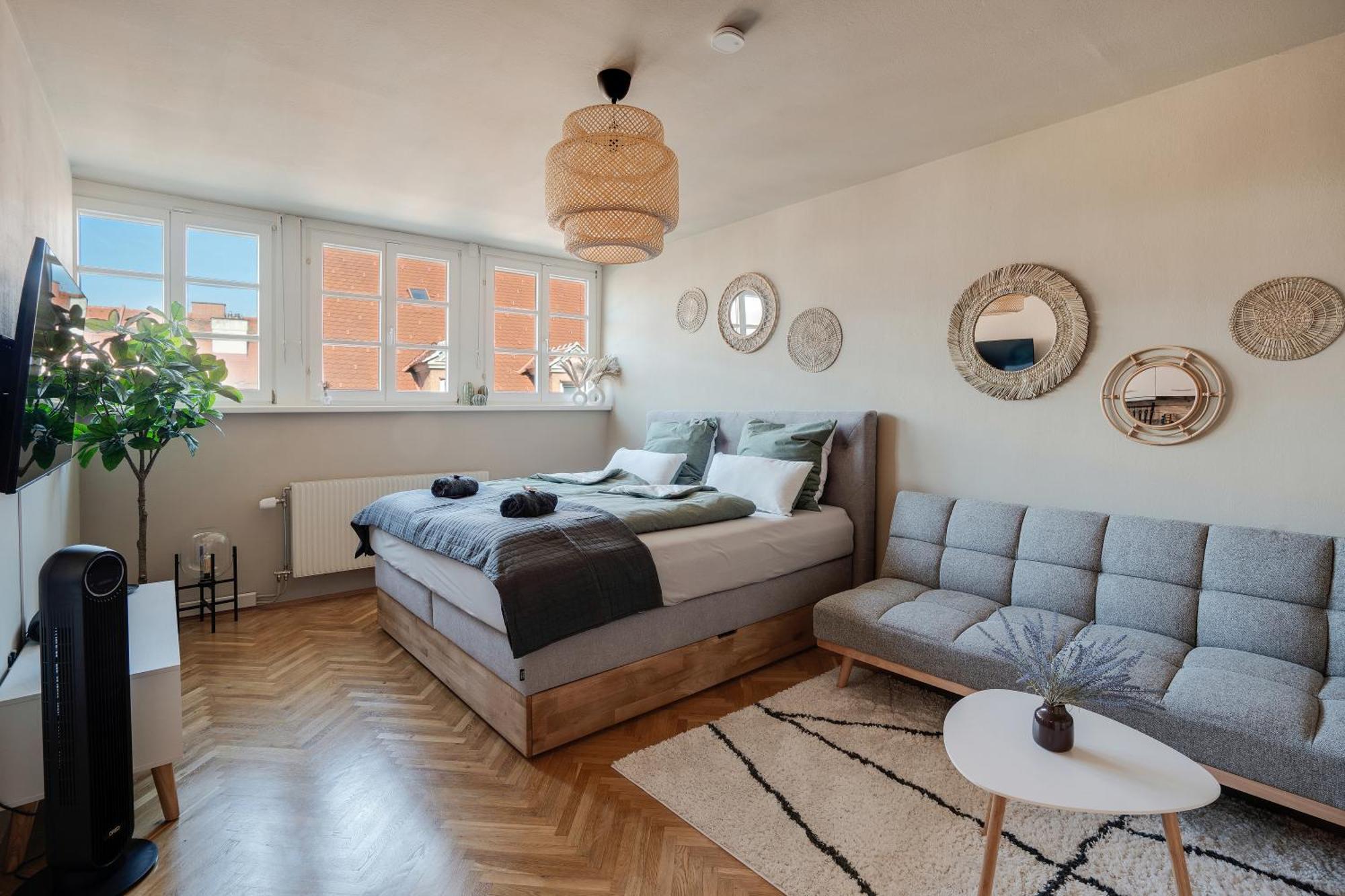Boho Design Studio By Hero Homes - Top Lage Im Historischen Zentrum - Self-Check-In & Aircon Štýrský Hradec Exteriér fotografie